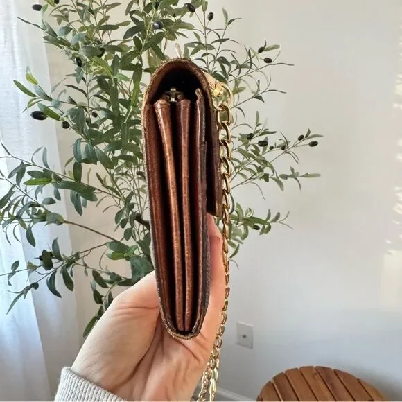 ✅AUTHENTIC✅LOUIS VUITTON WALLET ON A CHAIN - Picture 7 of 15